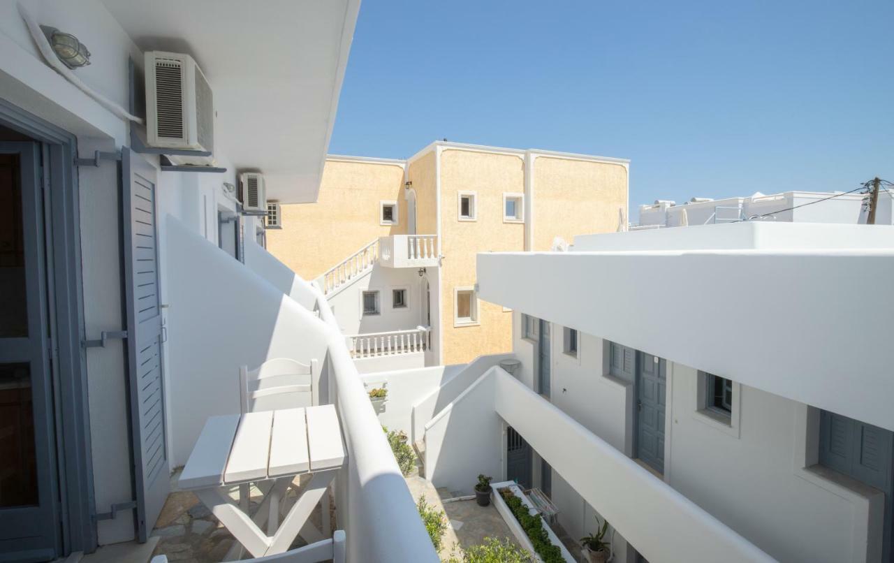 Zacharakis Aparthotel Kamári